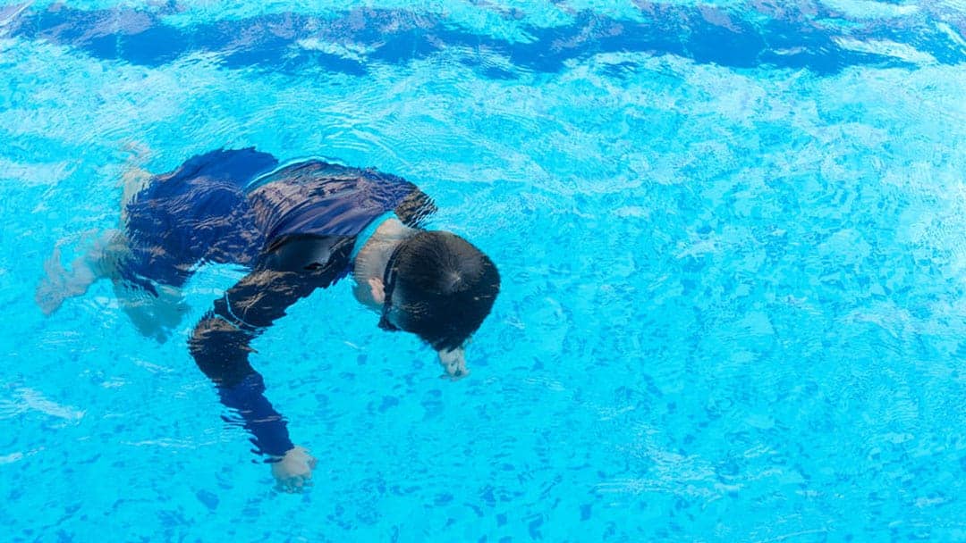 child drowning in a pool